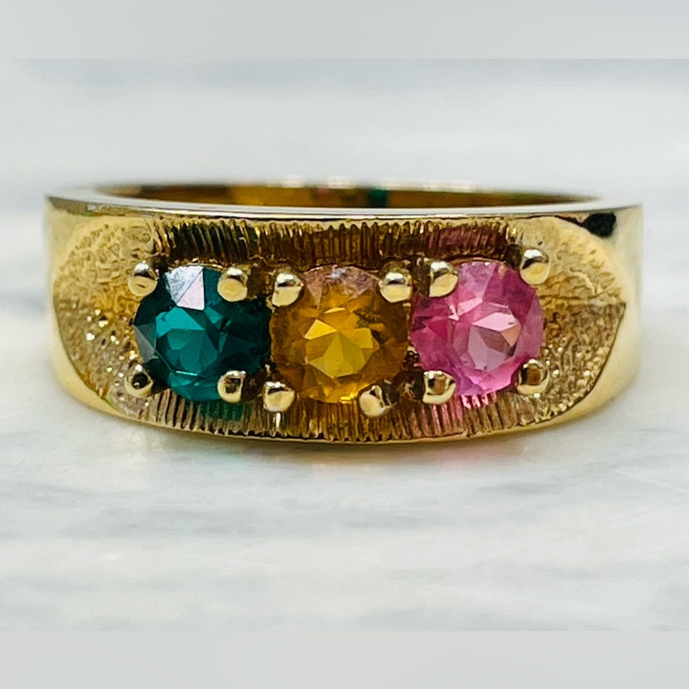 Vintage Gold Plated Birthstone mothers Band Ring Sz 6.25 Vintage Statement Y2K - Picture 2 of 12